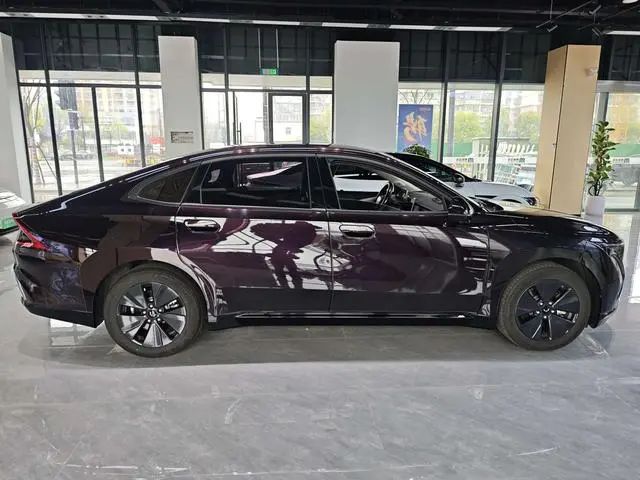 Wuling Wuling Starlight PHEV Co-creation version 150 standard type