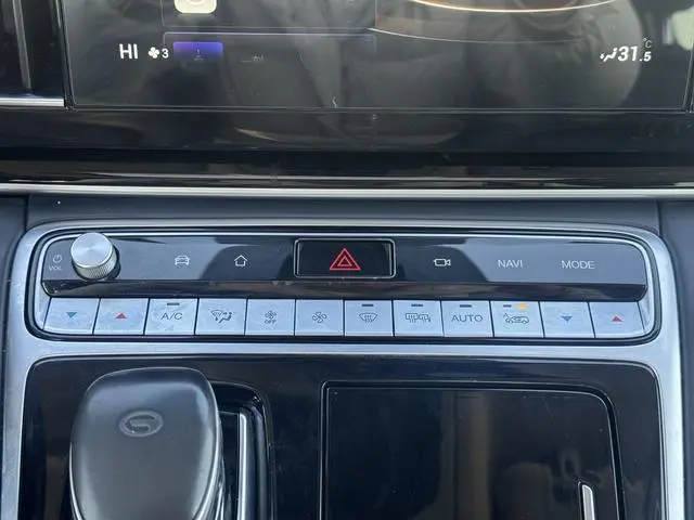 GAC Trumpchi M8 Lingxiu Series 390T Extreme Edition