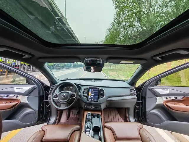 Volvo Volvo XC90 PHEV E-drive hybrid T8 Zhizun Deluxe Edition 7 Seats