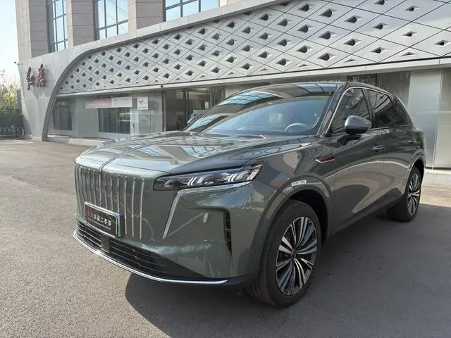 Hongqi Hongqi HS6 PHEV 240 Smart Hybrid Version