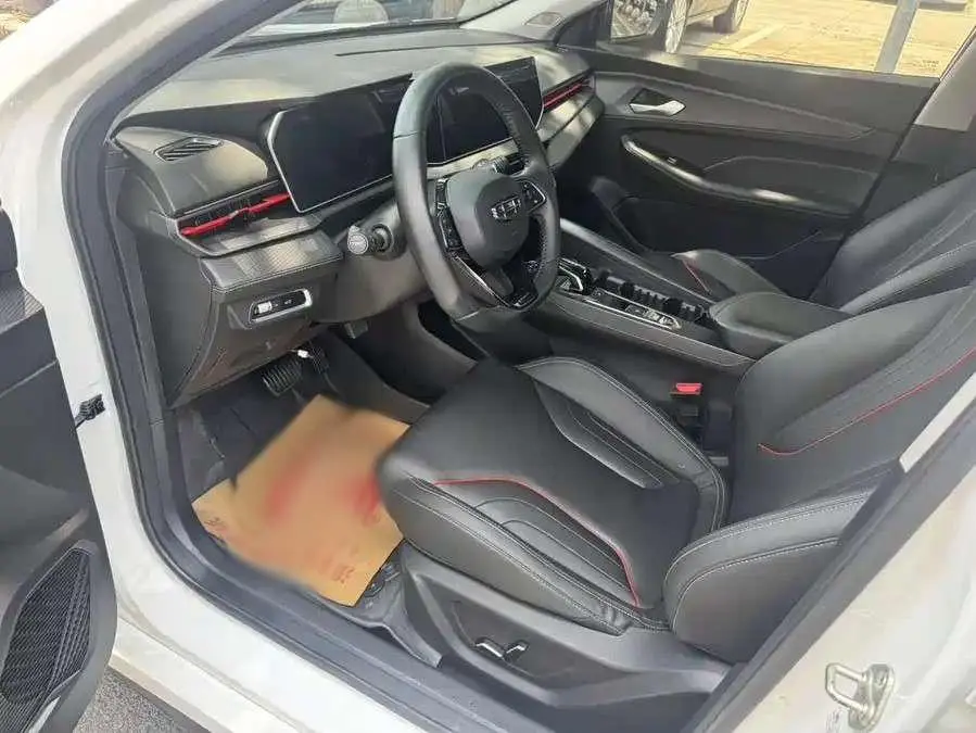 Geely Binrui Binrui COOL 1.5T DCT Thunder Edition