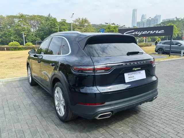 Porsche Cayenne E-Hybrid Cayenne E-Hybrid 2.0T