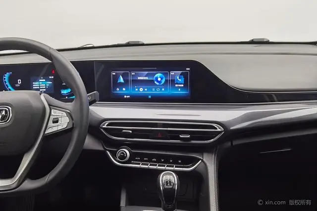 Changan Yidong PLUS 1.6L GDI manual luxury