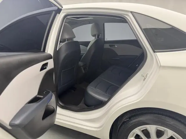 Chevrolet Cruze 1.5L Dual Clutch Enjoy Edition