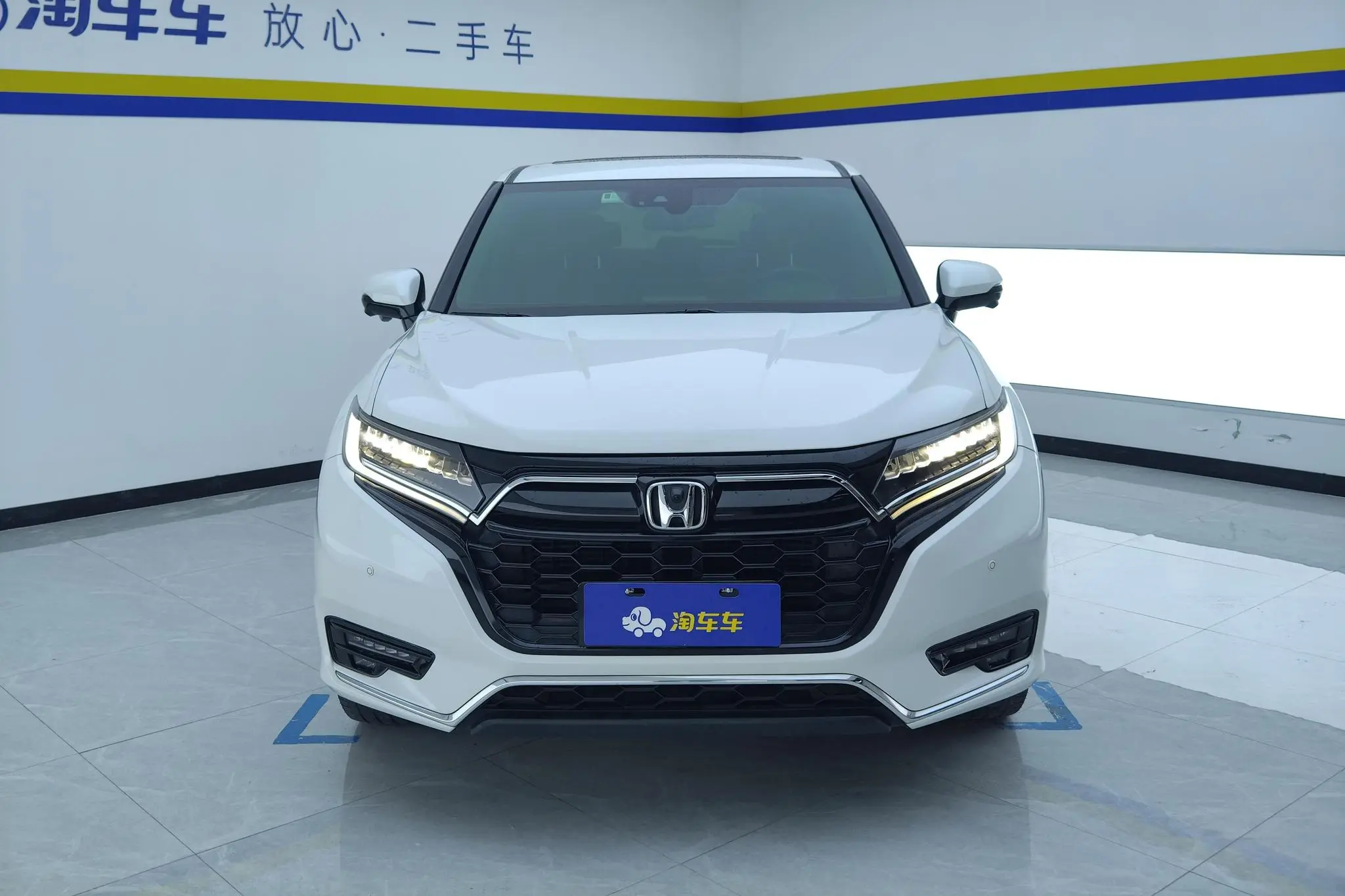 Honda Honda UR-V 240TURBO two-wheel drive Elegant version