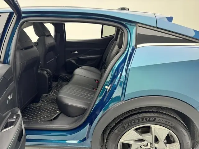 Peugeot Peugeot 408X 1.6T Gravity Version