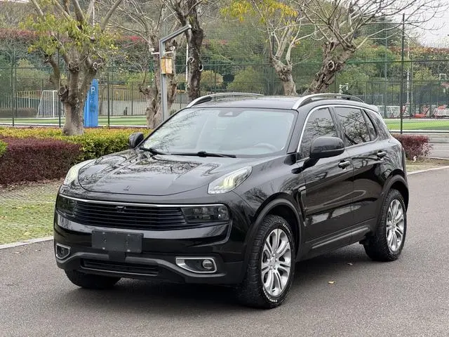 LYNK & CO Lynk 01 2.0T two-wheel drive Pro version country VI