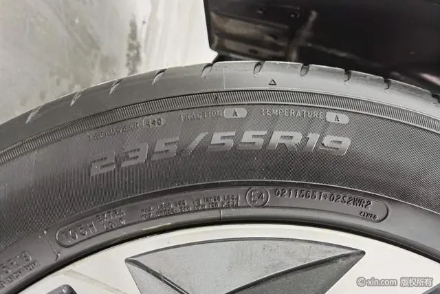 Haval Haval Beast 2.0T Zhizun four-wheel drive version