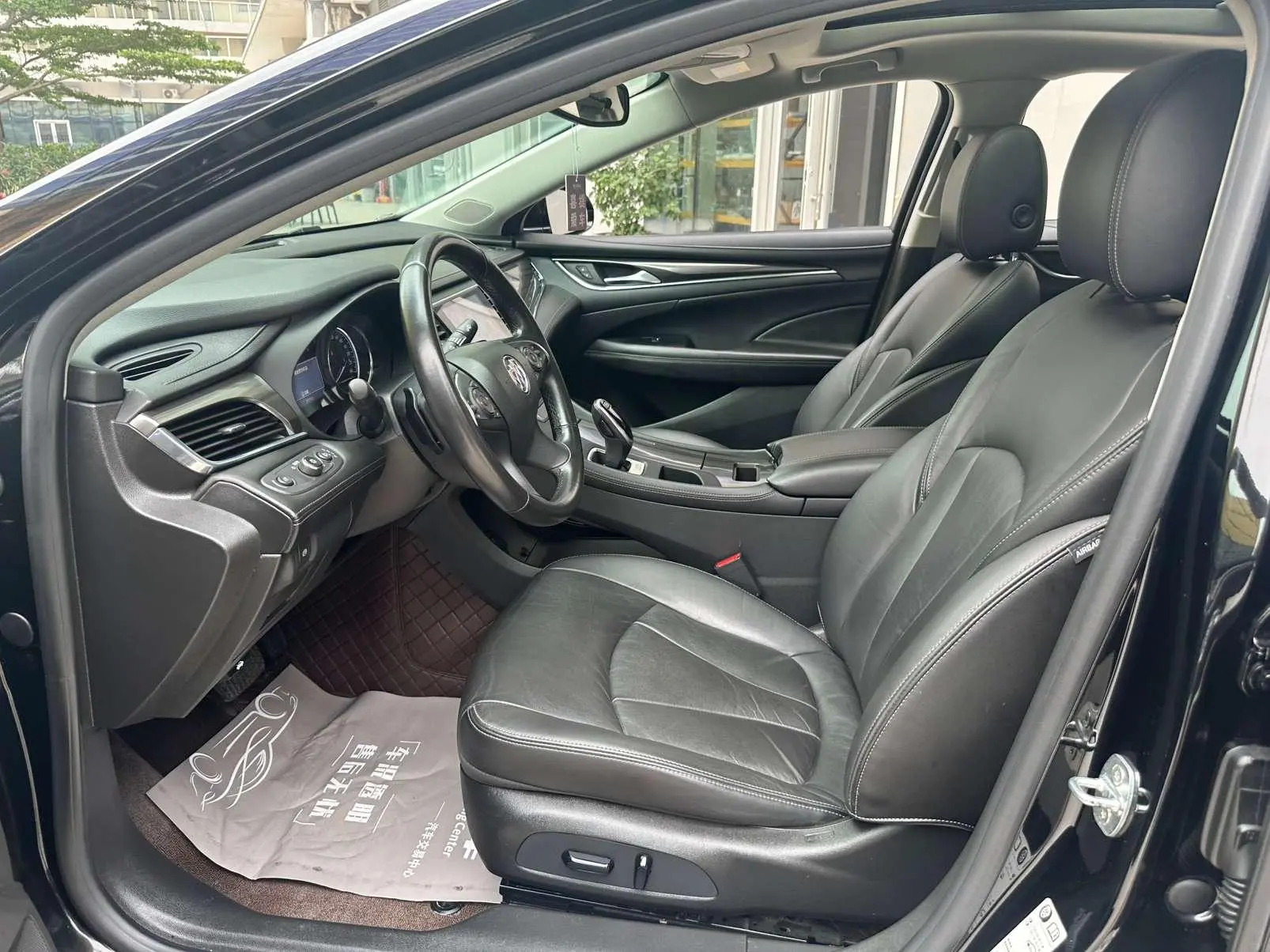 Buick Lacrosse 552T luxury