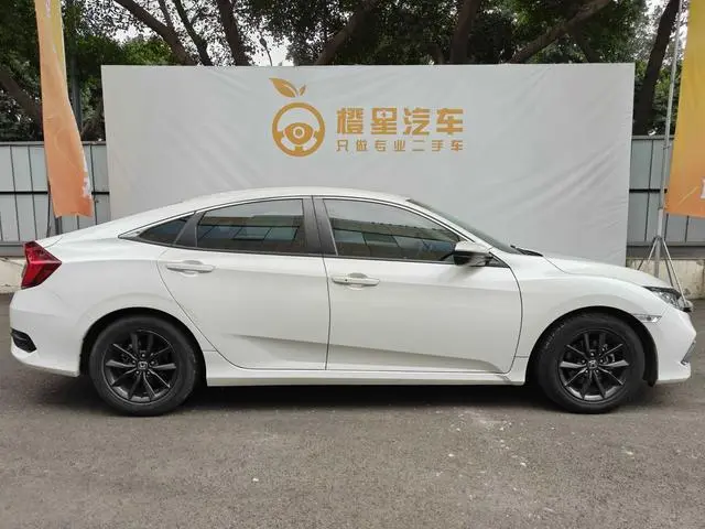 Honda Civic 220TURBO CVT Dynamic Version Country VI