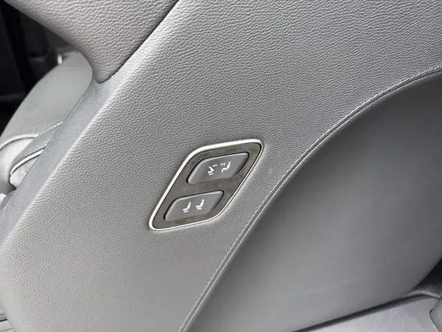Hongqi Hongqi HQ9 PHEV Four-wheel drive Deluxe Edition
