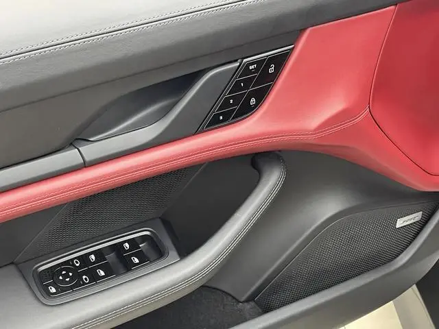 Porsche Taycan Taycan 4S