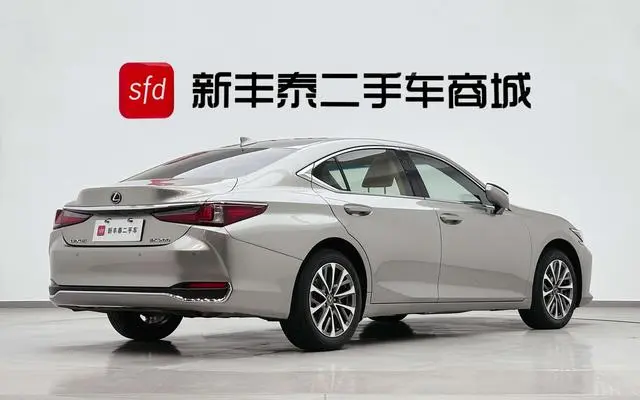 Lexus Lexus ES 200 Excellent Edition