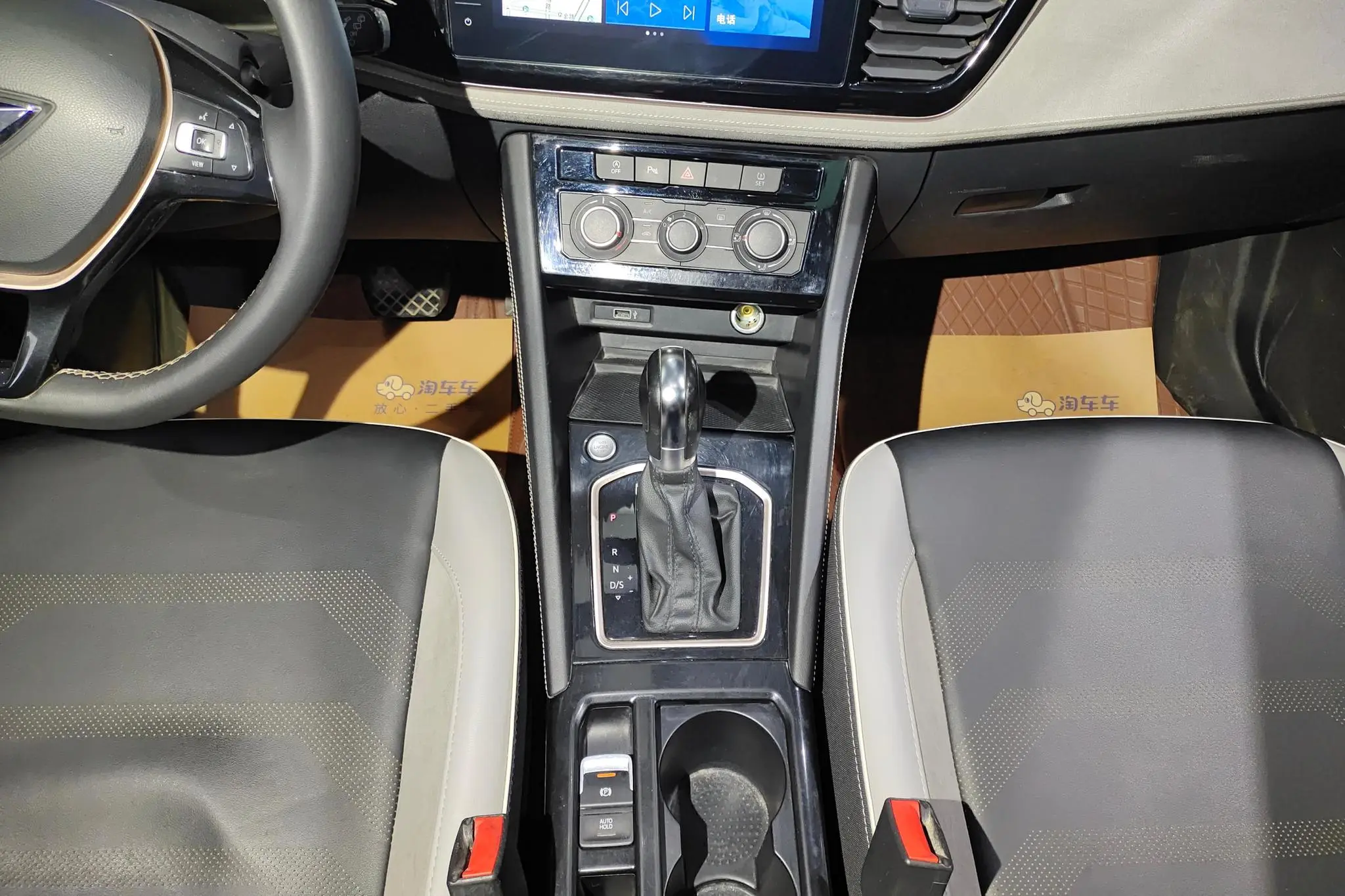 Jetta Jetta VS7 280TSI Automatic Highlight Enjoy Edition