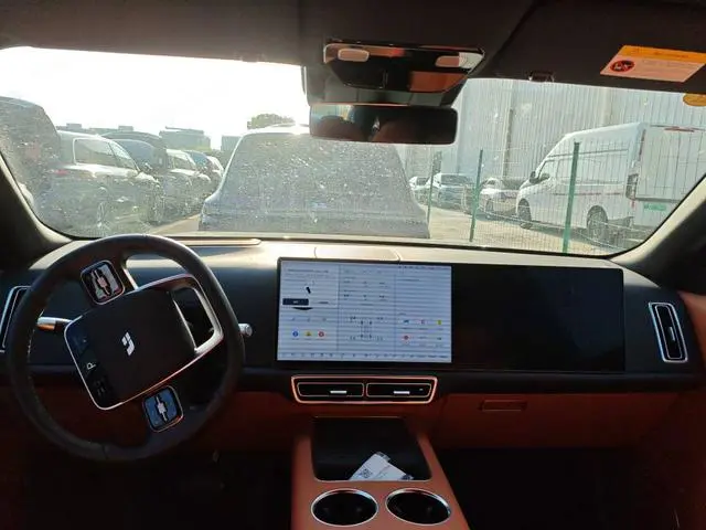 Li Auto Ideal L9 Ultra Smart new version