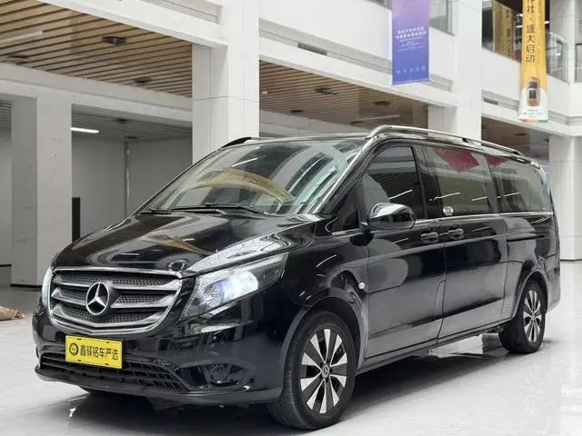 Mercedes-Benz Vito 2.0T Business Edition 7-seater Country V