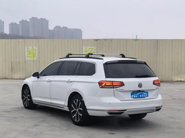 Volkswagen Wei Lan 380TSI two-wheel drive comfort version