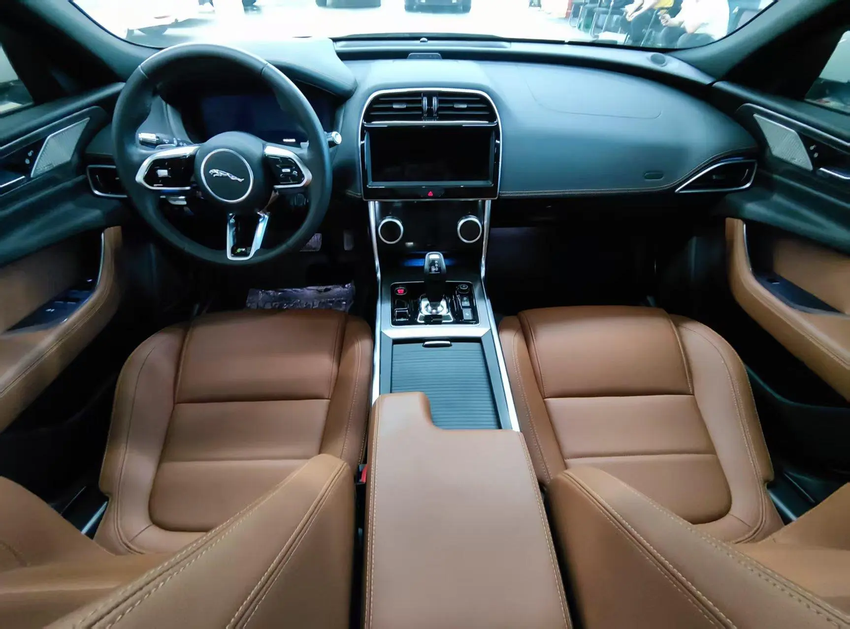 Jaguar Jaguar XEL 2.0T 200PS R-DYNAMIC S Enterprising Sports Edition