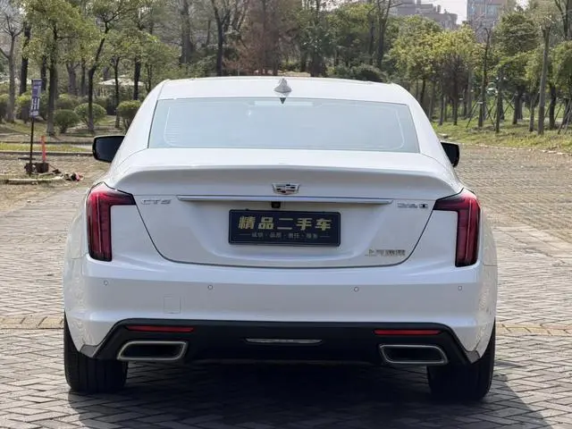 Cadillac Cadillac CT5 28T luxury