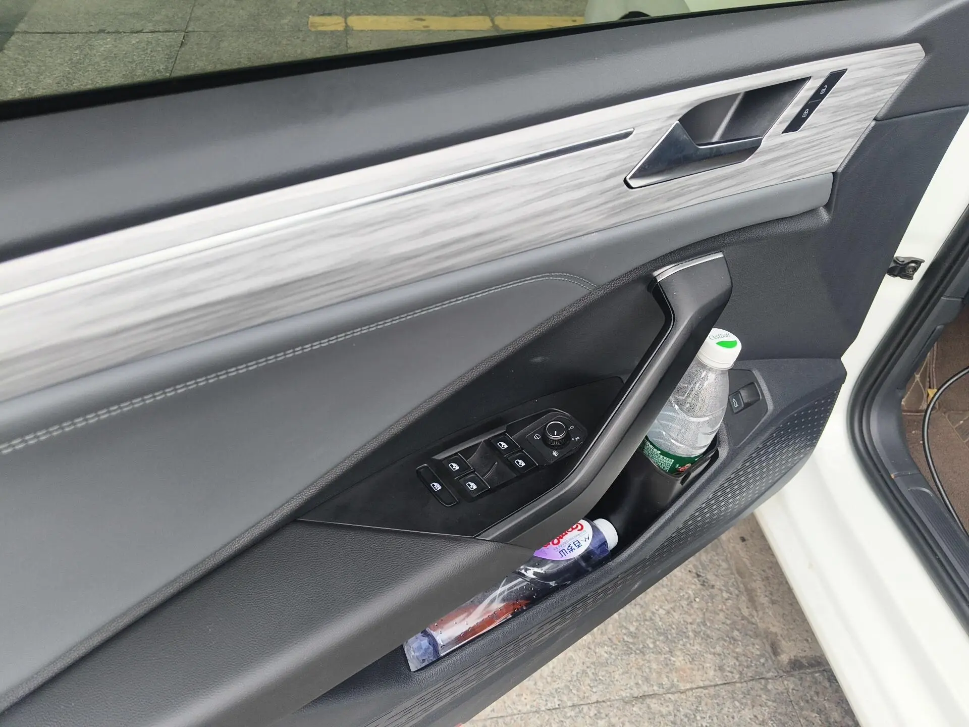 Volkswagen Sagitar 300TSI DSG Beyond Edition