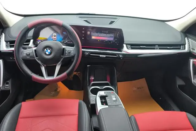 BMW BMW X1 sDrive25Li X design set