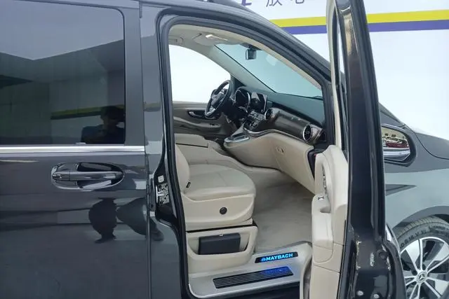 Mercedes-Benz Mercedes-Benz V-class V 260 Premium Edition