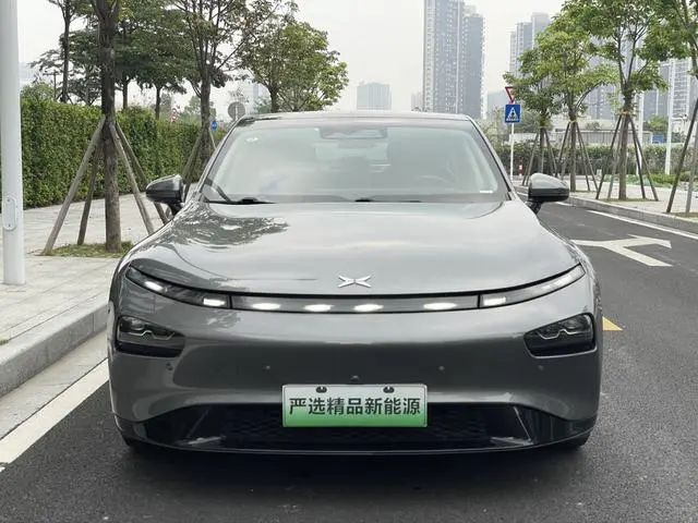 Xpeng Xiaopeng P7 670E