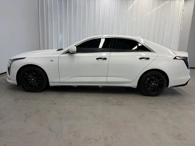 Cadillac Cadillac CT4 28T fashion type
