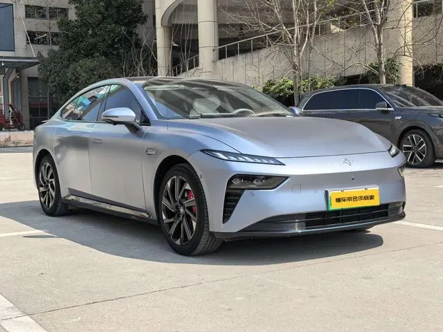 Dongfeng eπ eπ007 Pure electric 540 four-wheel drive Max version