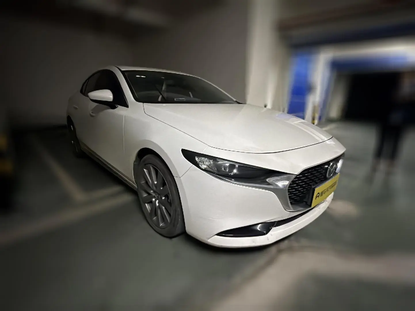 Mazda Mazda 3 Angkesaila 2.0L automatic quality elegant version