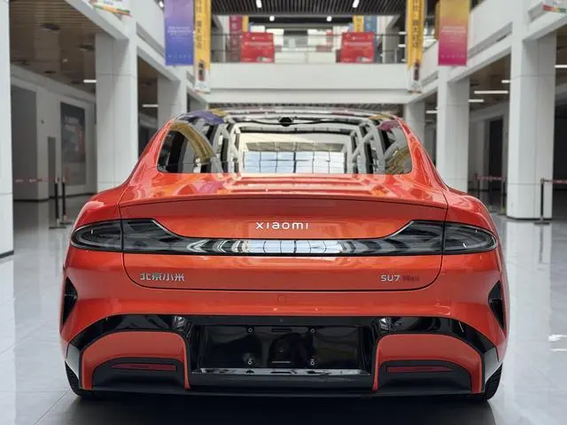 Xiaomi Xiaomi SU7 Four-wheel drive, long battery life, Max version