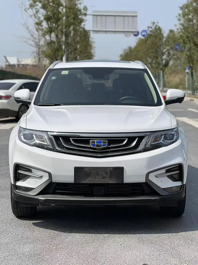 Geely Boyue 1.8TD automatic two-wheel drive Zhizun type 4G connected version
