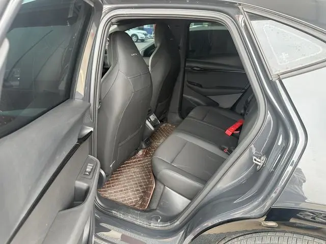 Volkswagen With the crowd 06 Facelift Pro long battery life