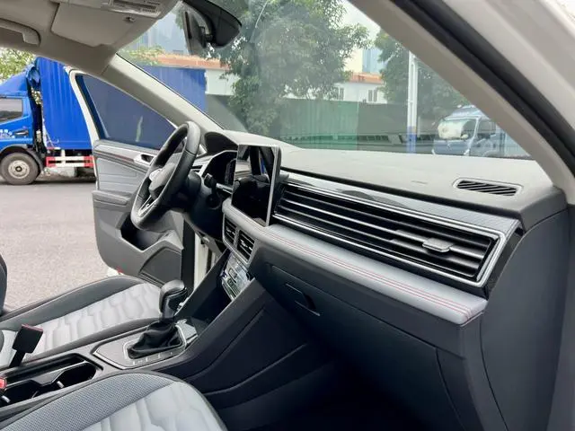 Volkswagen Tiguan X 330TSI Premium Edition