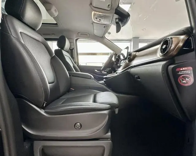 Mercedes-Benz Mercedes-Benz V-class V 260 Premium Edition