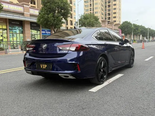 Buick Regal GS 28T Premium type