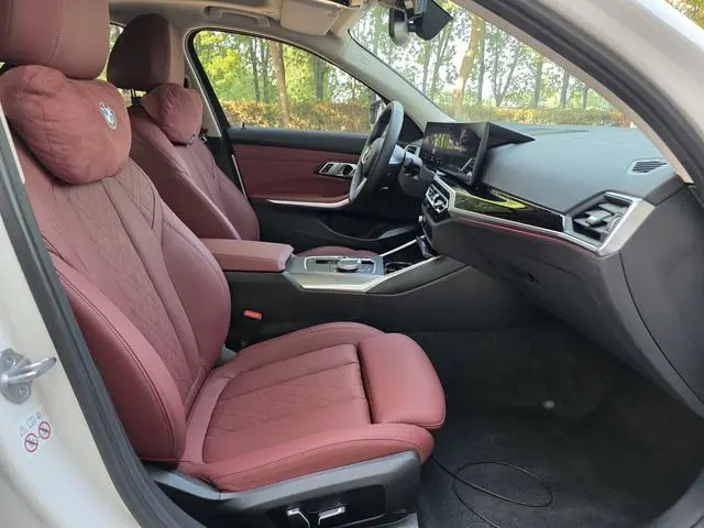 BMW BMW i3 eDrive40L Yao Ye Set