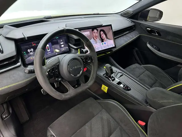 LYNK & CO Lynk 03 03+2.0 TD Automatic Yufeng Version