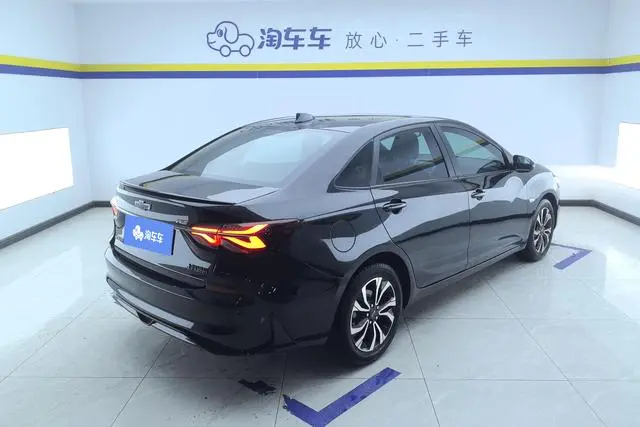 Chevrolet Cruze RS 330T automatic happy Version