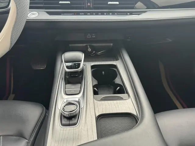 Chery Fulwin Arrizo 8 1.6TGDI DCT Yi