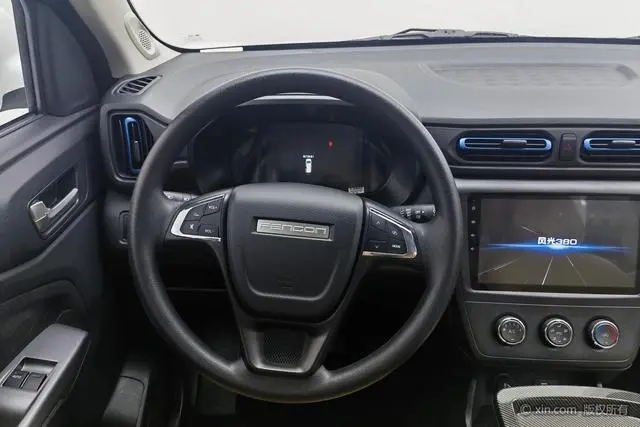 Dongfeng Fengguang Scenery E380 Standard Edition-Comfortable 7 Seats