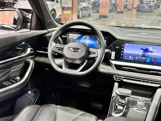 Geely Xingyue L 2.0TD DCT EVO two-wheel drive long wind version