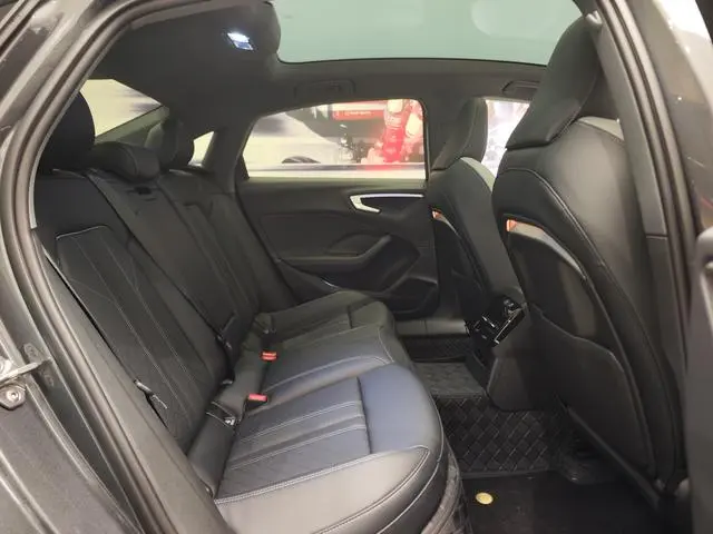 Audi Audi A5L 2.0T Qiankun Smart Driving Version
