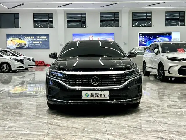 Volkswagen Passat Outstanding 330TSI Elite Edition