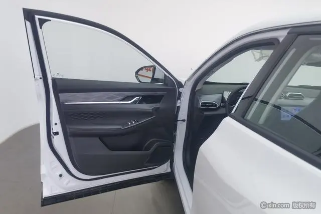 Dongfeng Fengshen Fengshen L7X 530km Deluxe Edition