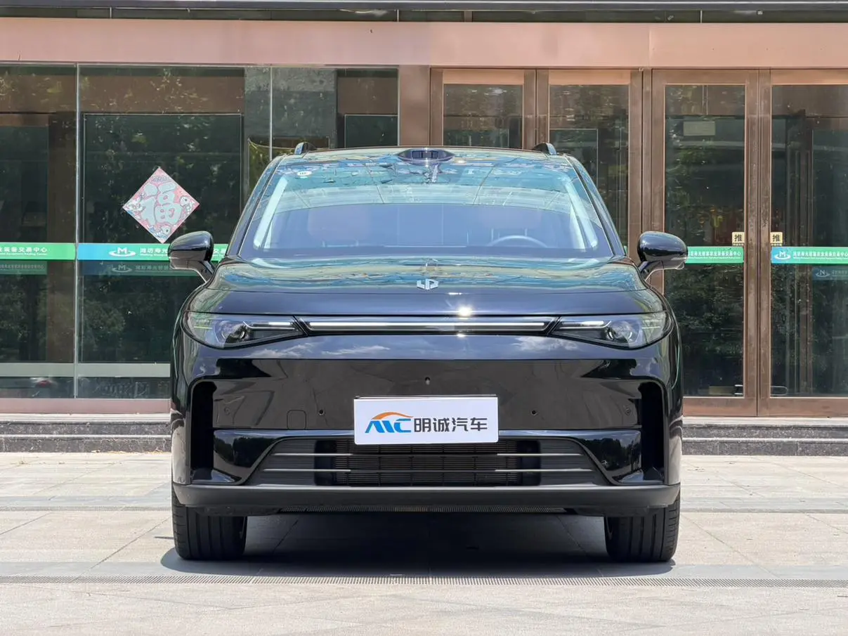 Leapmotor Zero run C16 Extended program 280 Lidar Zhizun Edition 6 seats