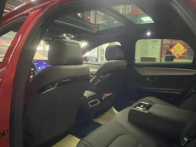 BYD Han EV Standard battery life version Luxury