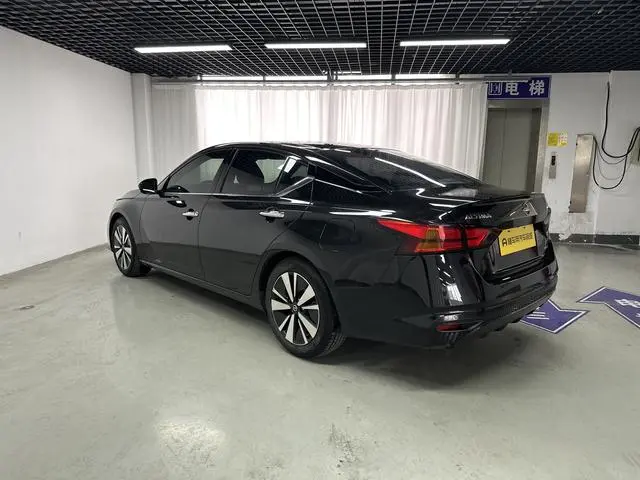 Nissan Teana 2.0 L XL Comfort Edition