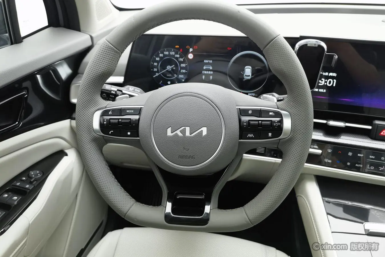 Kia Lion Platinum expands the world 1.5T two-wheel drive Premium edition