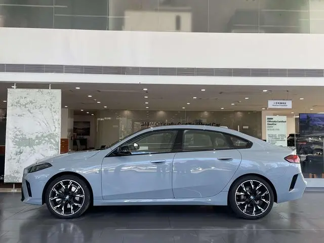 BMW BMW 2 Series 225L M Sports Yao Ye Suit